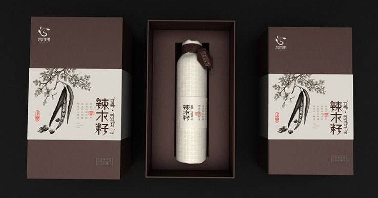 在消費(fèi)量相對(duì)較高的地方，您可以看到，觸摸和使用的事物的質(zhì)感不同于我們?nèi)粘Ｉ钪谐Ｒ?jiàn)的質(zhì)感。它們中的大多數(shù)都具有獨(dú)特的設(shè)計(jì)，給人以不同的感覺(jué)，即使是不起眼的東西，例如必不可少的紙盒，也具有不同的特征。這是因?yàn)樗鼈兣c以前的設(shè)計(jì)不同。下面我們將了解高端紙盒包裝設(shè)計(jì)的特點(diǎn)。